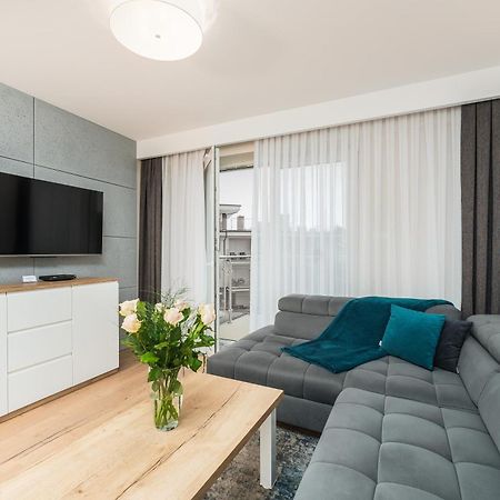 Apartament Szafir W Budynku Basenowym Morska Klifowa Rewal Exterior photo