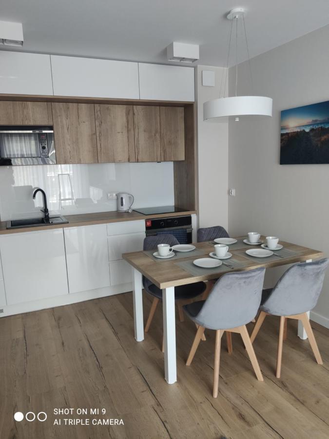 Apartament Szafir W Budynku Basenowym Morska Klifowa Rewal Exterior photo
