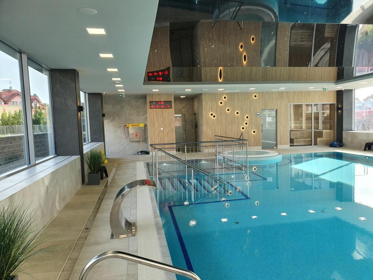 Apartament Szafir W Budynku Basenowym Morska Klifowa Rewal Exterior photo