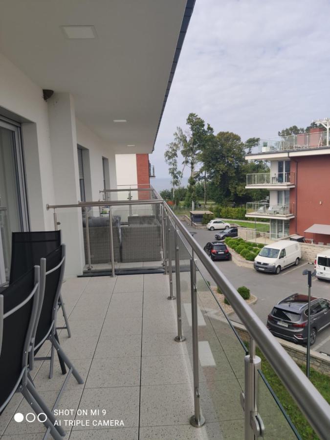 Apartament Szafir W Budynku Basenowym Morska Klifowa Rewal Exterior photo