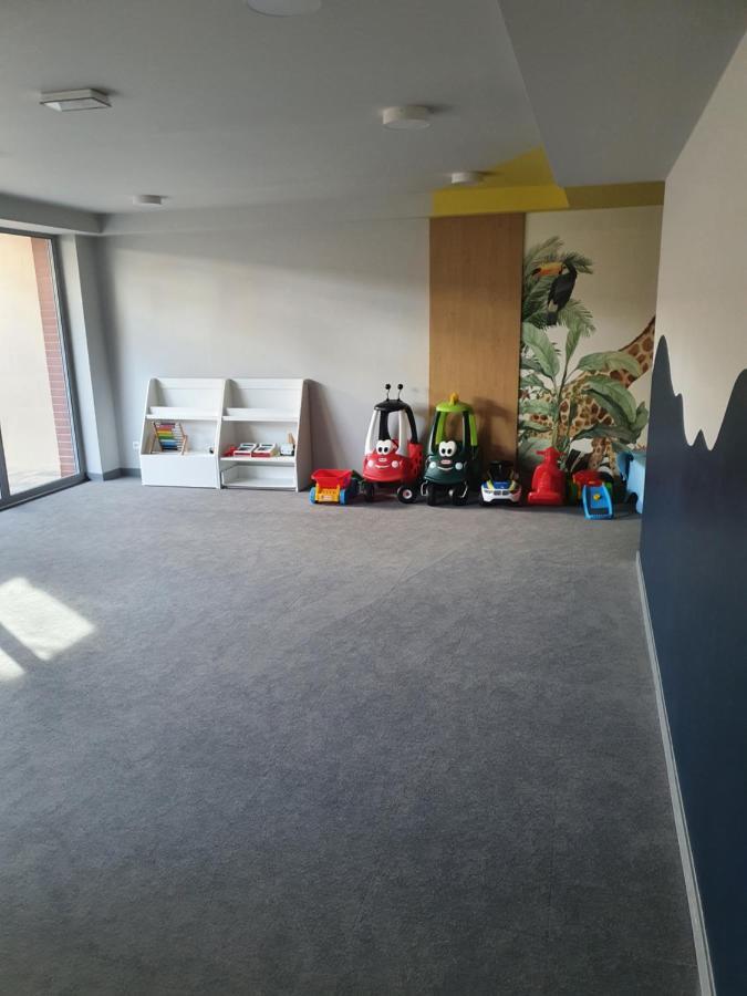 Apartament Szafir W Budynku Basenowym Morska Klifowa Rewal Exterior photo