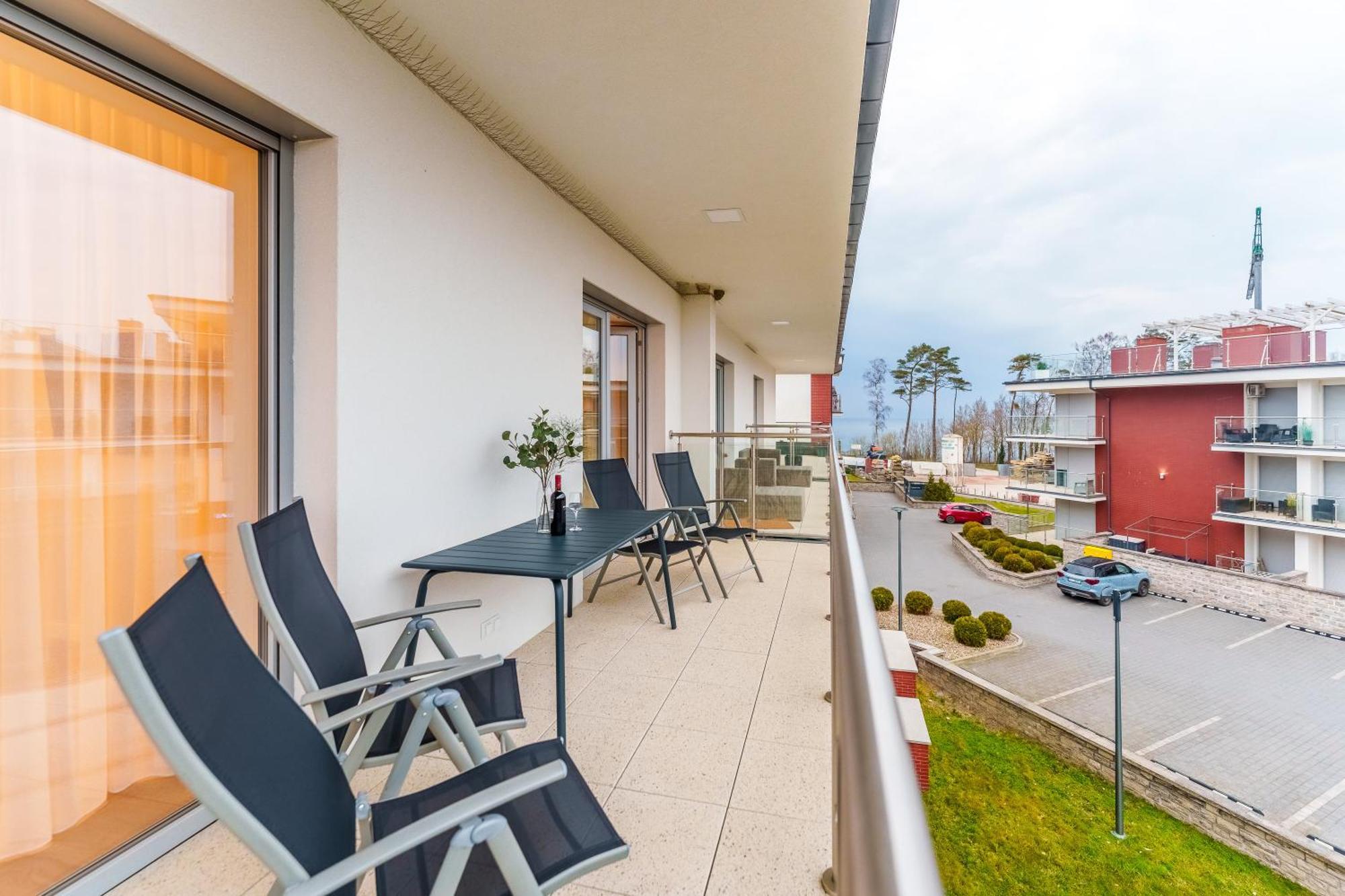 Apartament Szafir W Budynku Basenowym Morska Klifowa Rewal Exterior photo